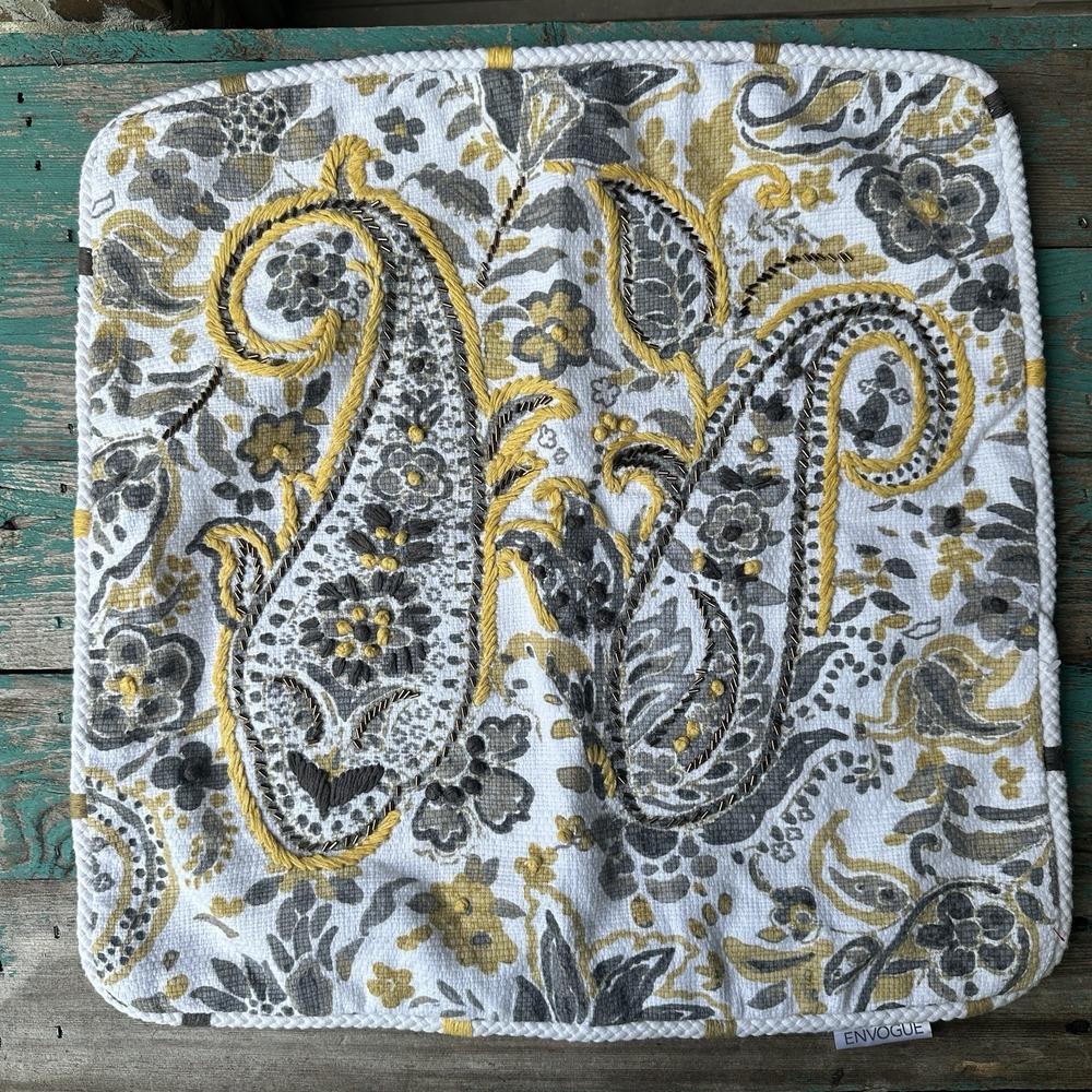 Envogue Embroidered Throw Pillow Cover 18x18 Inch Paisley Floral Decorative EUC